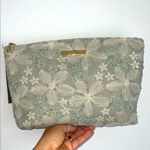 Floral Embroidered Make-Up Bag